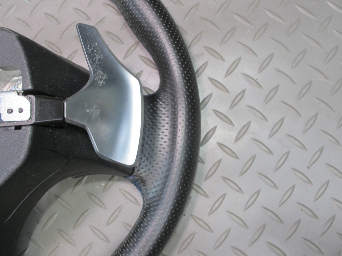 08-09 Lexus USE20L Is-f Leather Multifunctional Steering w Shifters & Cruise OEM