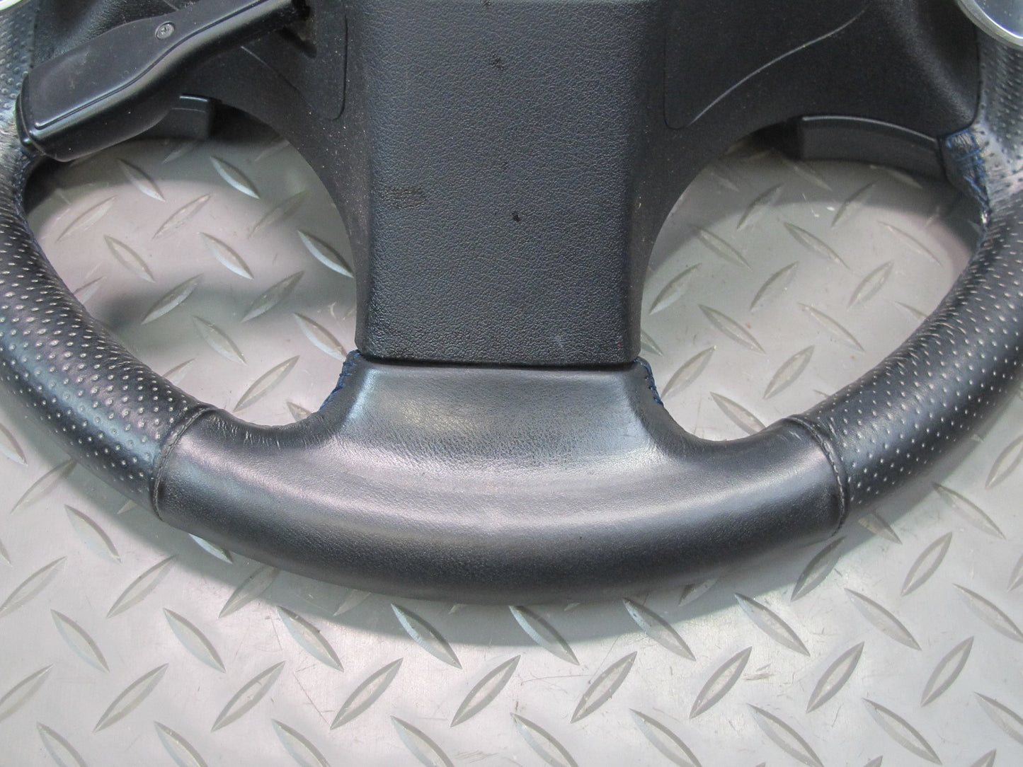 08-09 Lexus USE20L Is-f Leather Multifunctional Steering w Shifters & Cruise OEM