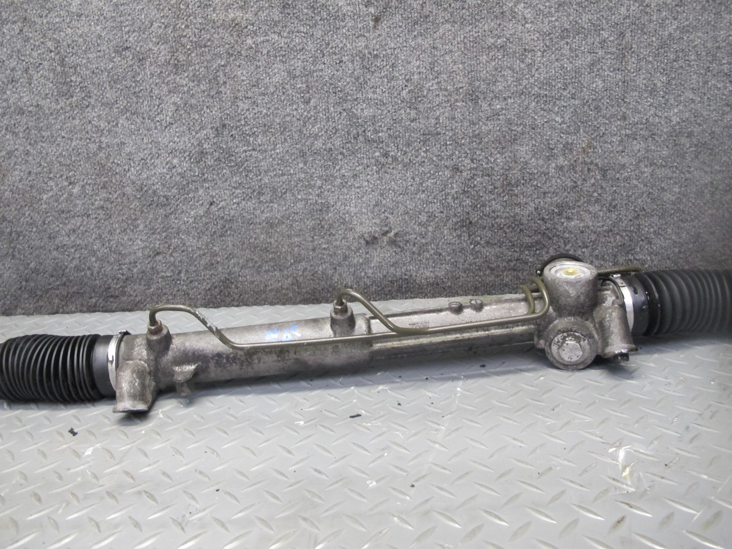 1999-2005 Porsche 911 Carrera 996 Power Steering Rack AND Pinion Gear Assy 97K