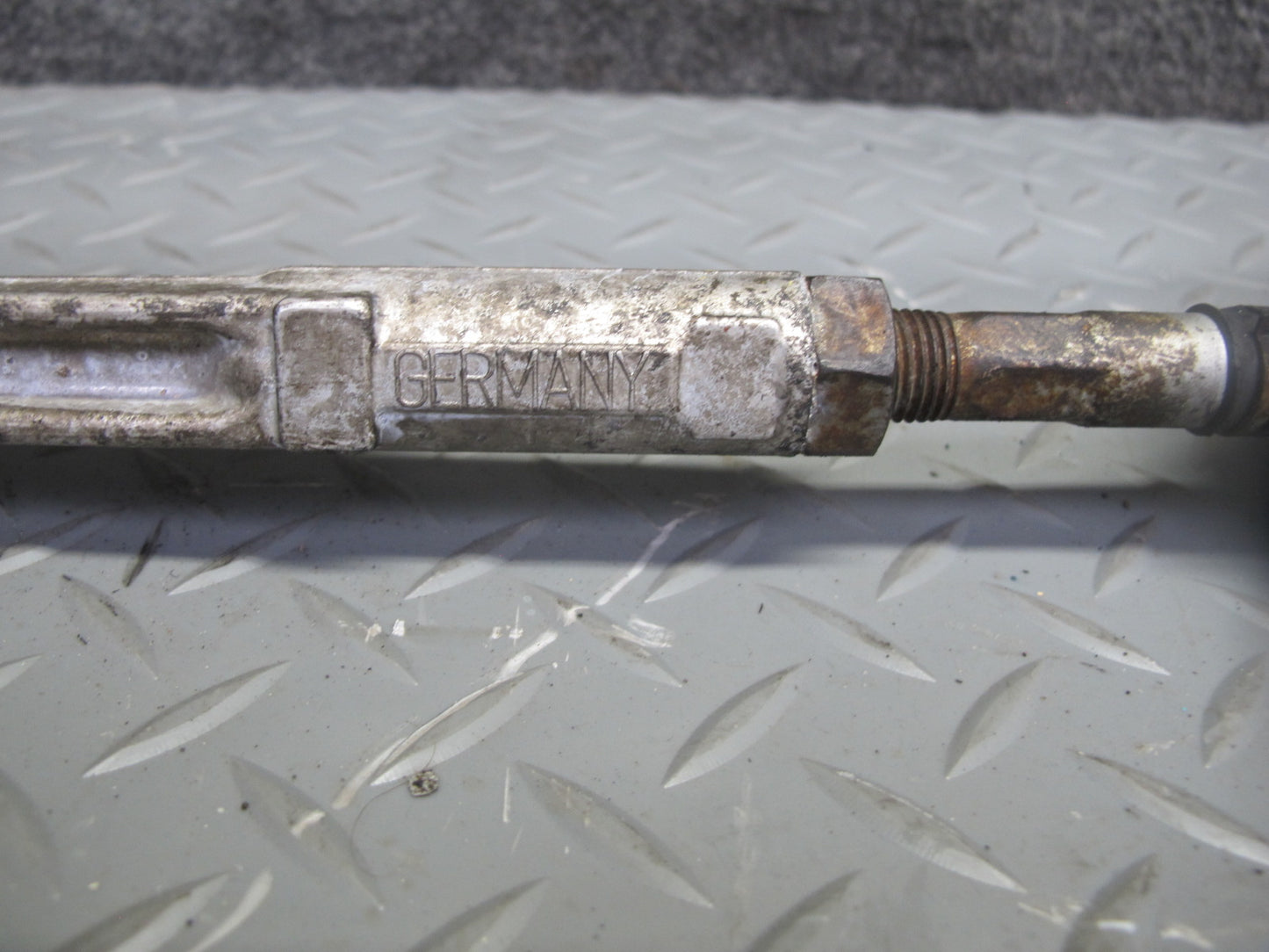 1999-2005 Porsche 911 Carrera 996 Power Steering Rack AND Pinion Gear Assy 97K