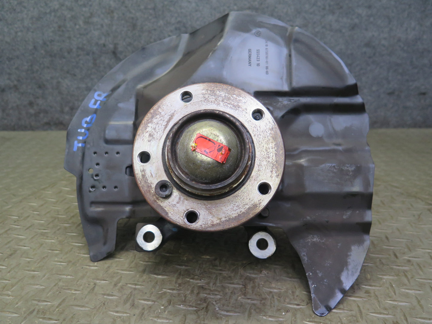 02-06 BMW E46 330i 330ci RWD Front Right Spindle Knuckle Wheel Hub Bearing OEM