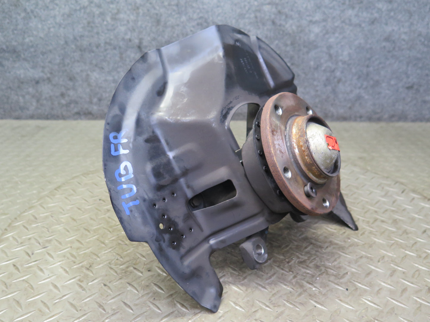 02-06 BMW E46 330i 330ci RWD Front Right Spindle Knuckle Wheel Hub Bearing OEM