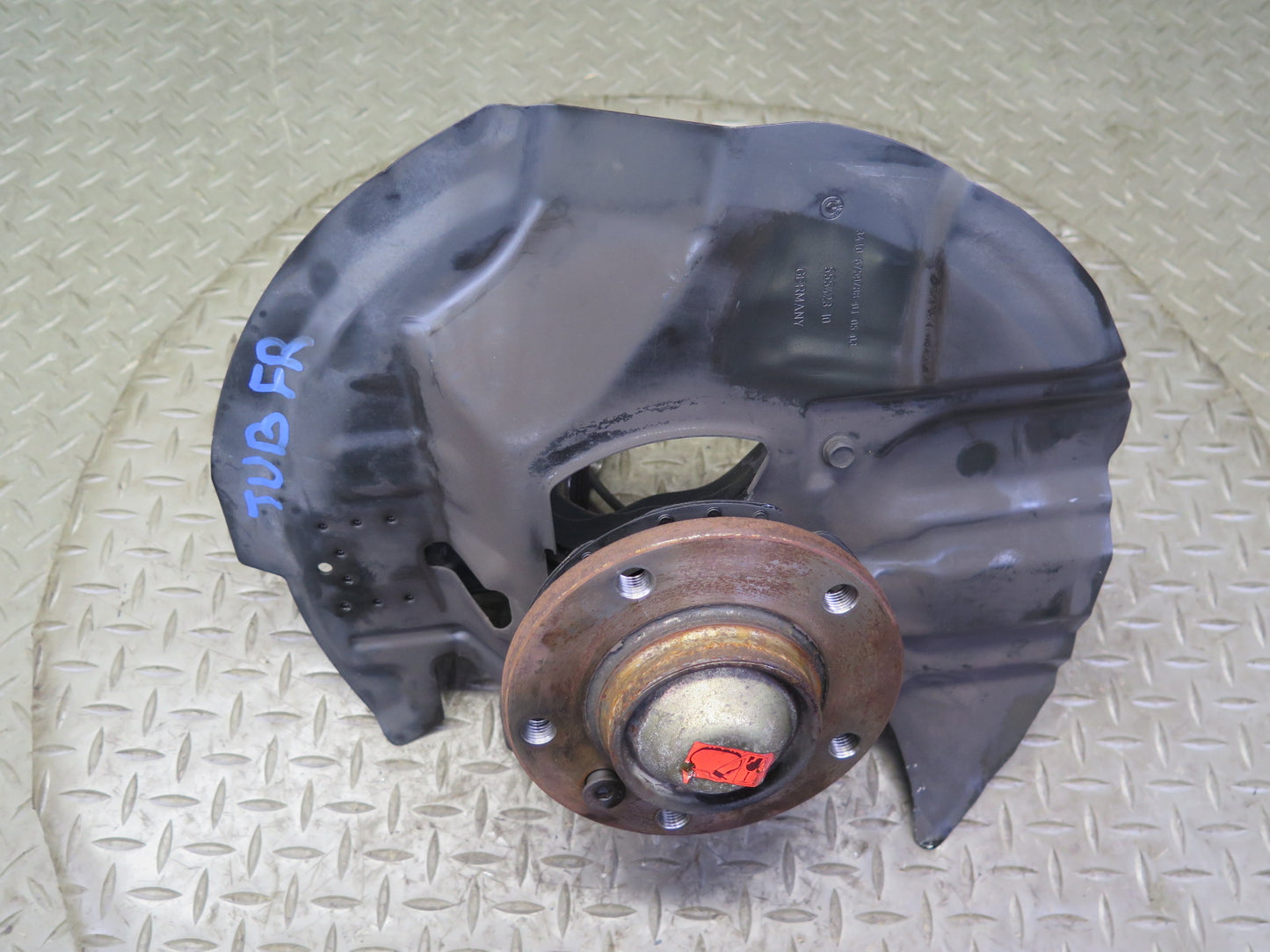 02-06 BMW E46 330i 330ci RWD Front Right Spindle Knuckle Wheel Hub Bearing OEM