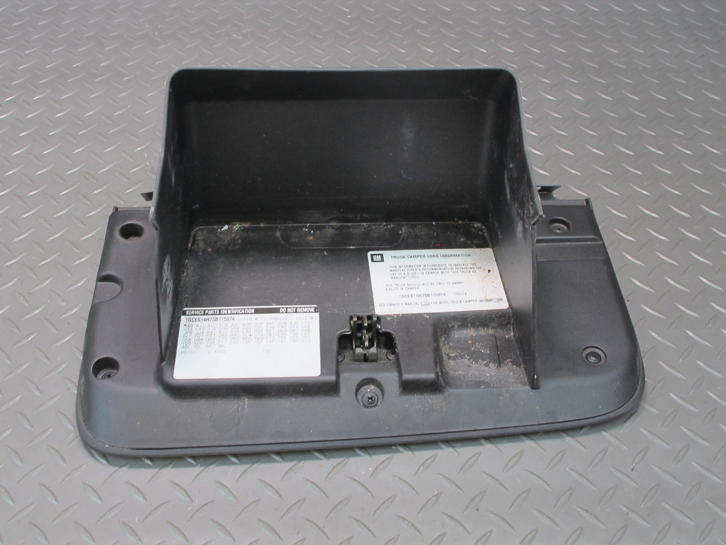 03-05 Chevrolet SSR Dashboard Dash Right Glove Box Gray OEM