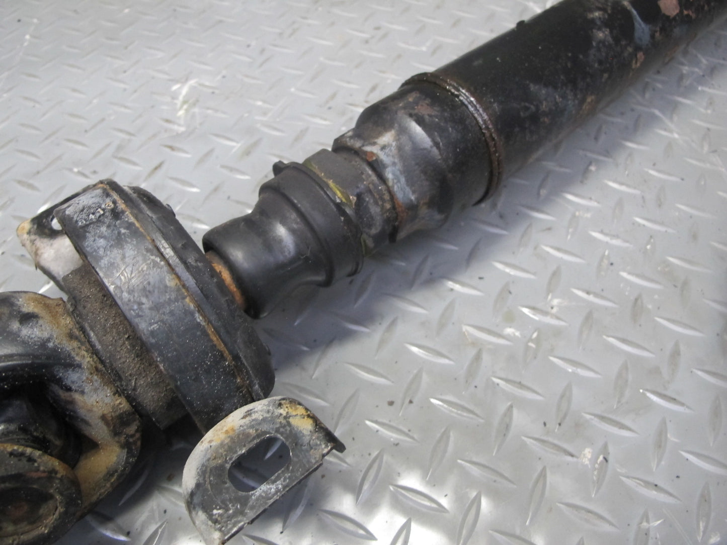 98-00 Lexus UCF20L LS400 RWD A/T Automatic Rear Drive Shaft Driveshaft 102K OEM