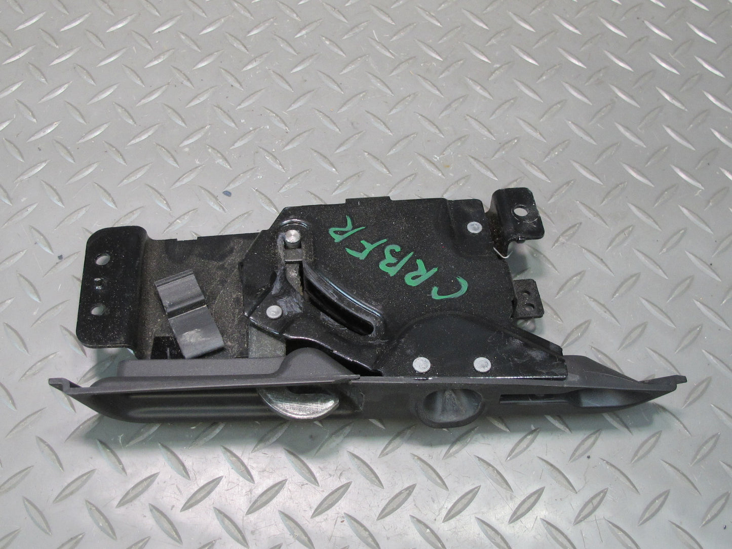 03-06 Chevrolet SSR Front Right Roof Lock Latch OEM