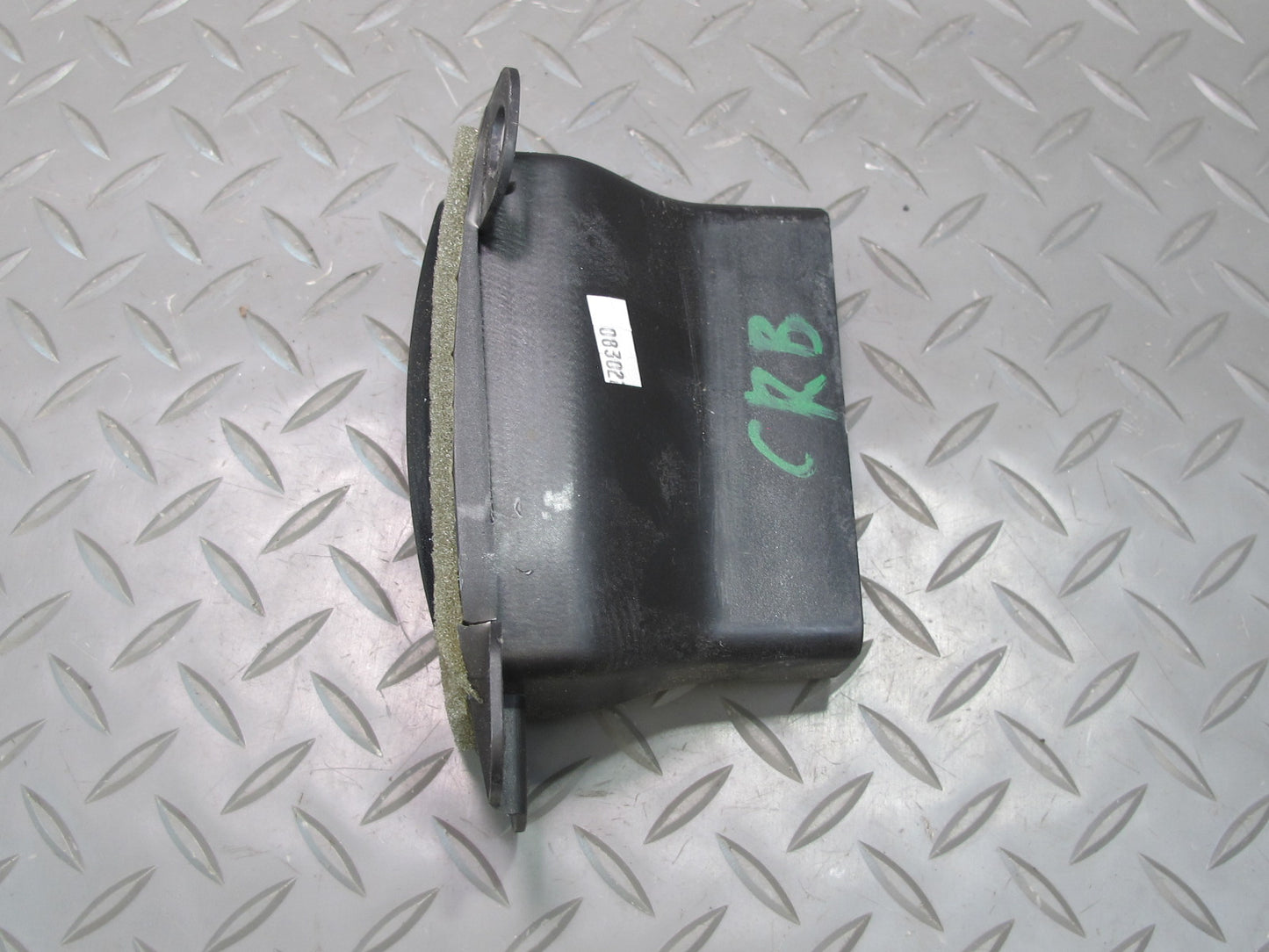 03-06 Chevrolet SSR Dash Dashboard Center Left Air Vent Grille OEM