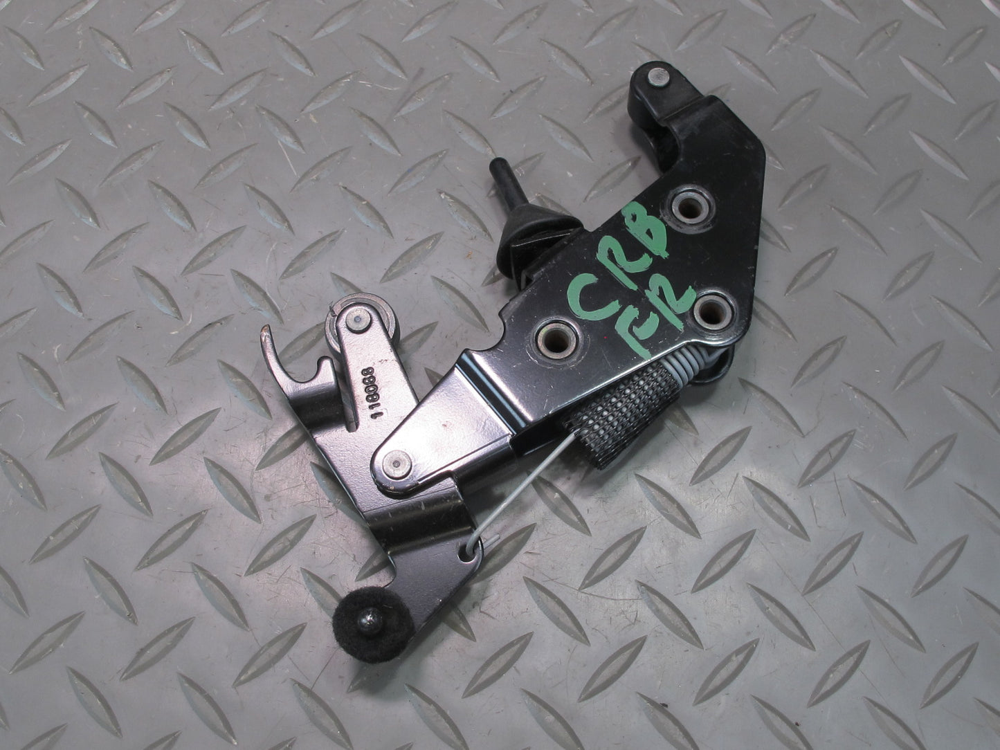 03-06 Chevrolet SSR Front Right Roof Windshield Frame Lock Latch OEM