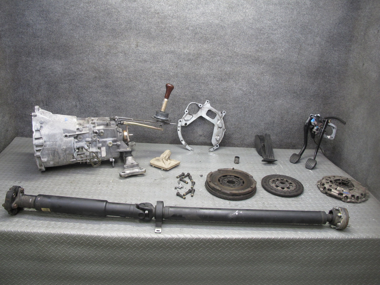 01-03 BMW E46 330Ci S5D 320Z Manual Transmission Driveshaft Clutch Swap KIT 77K