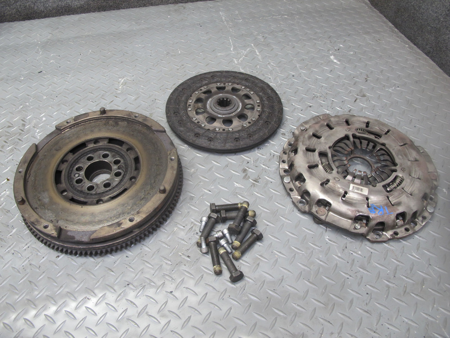 01-03 BMW E46 330Ci S5D 320Z Manual Transmission Driveshaft Clutch Swap KIT 77K