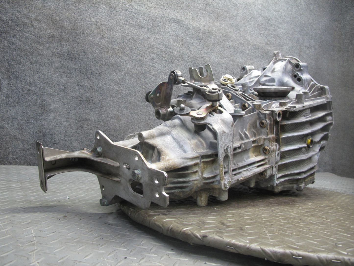 97-99 Porsche Boxster 986 2.5L G86.00 M/T Manual Transmission 71k Miles