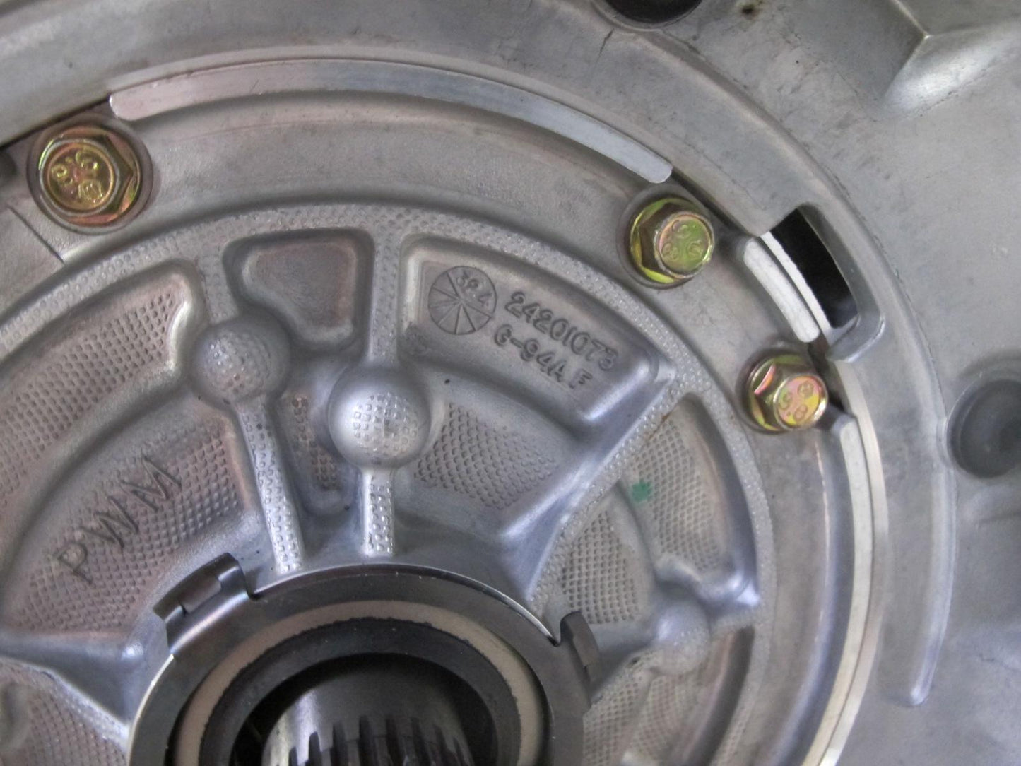 2001 Chevy Corvette C5 4L60E Auto Transmission Torque Converter w Differential