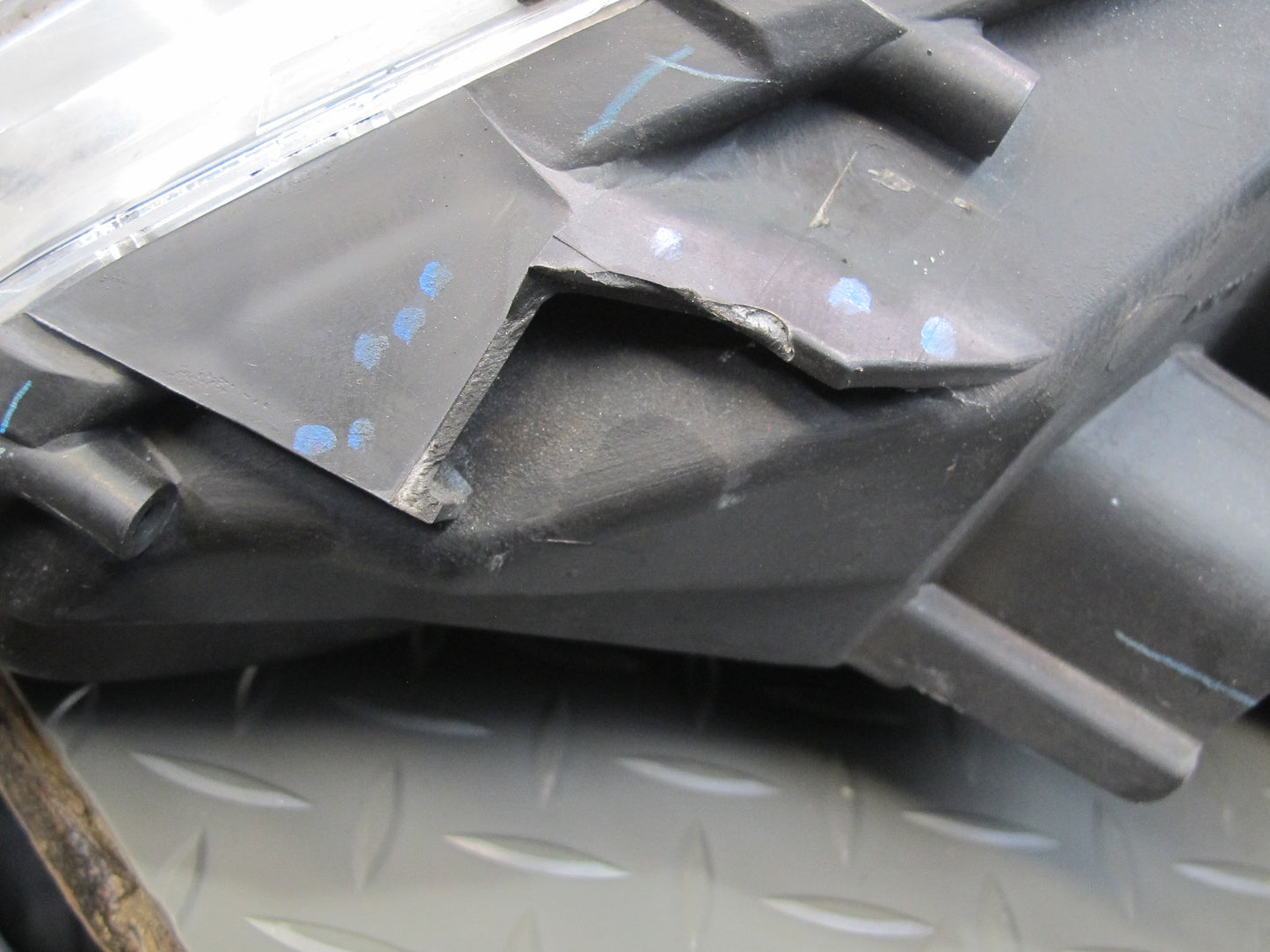 2008 Lexus USE20L Is-f Front Right Adaptive Xenon HID Headlight Lamp OEM