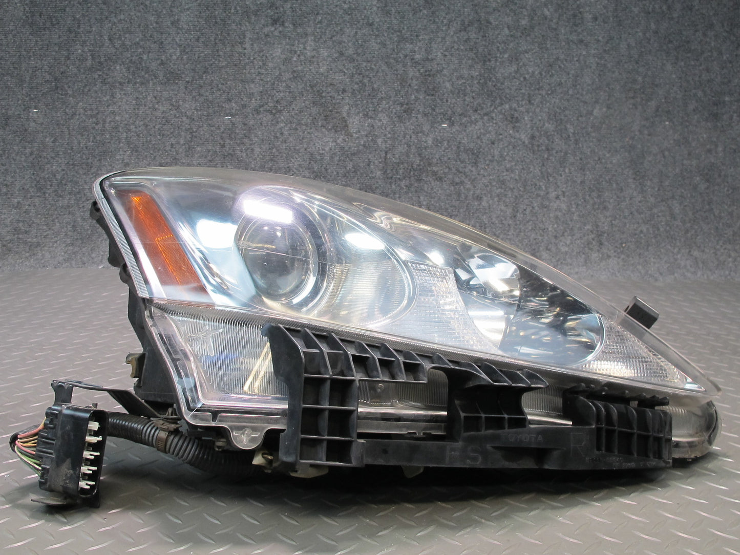 2008 Lexus USE20L Is-f Front Right Adaptive Xenon HID Headlight Lamp OEM