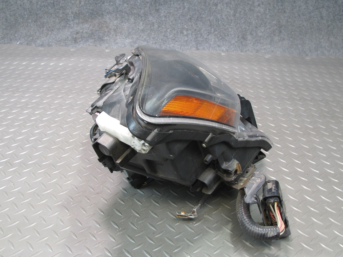 2008 Lexus USE20L Is-f Front Right Adaptive Xenon HID Headlight Lamp OEM