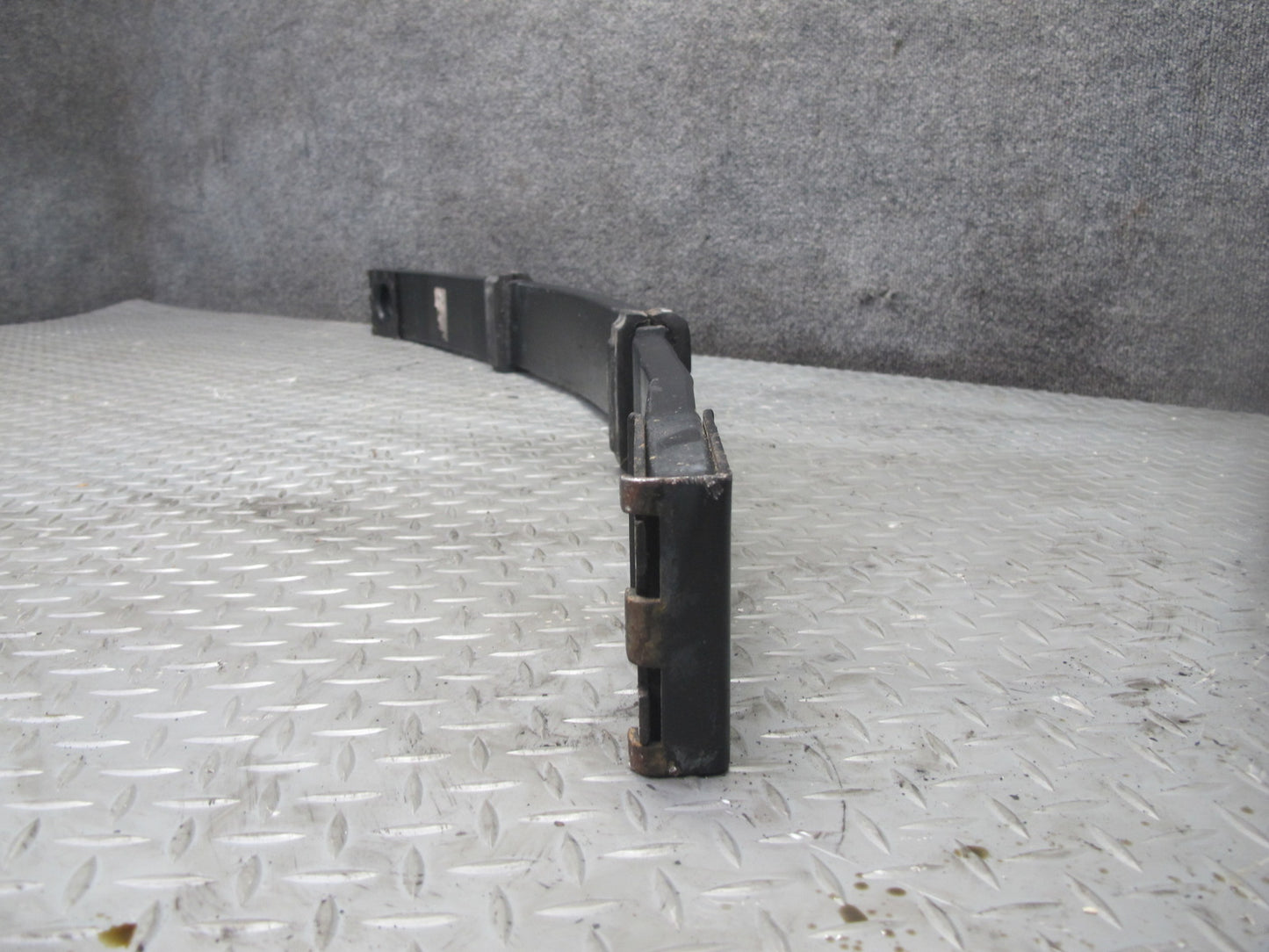 98-04 Chevrolet Corvette C5 Convertible Rear Mono Leaf Spring 22146484 OEM