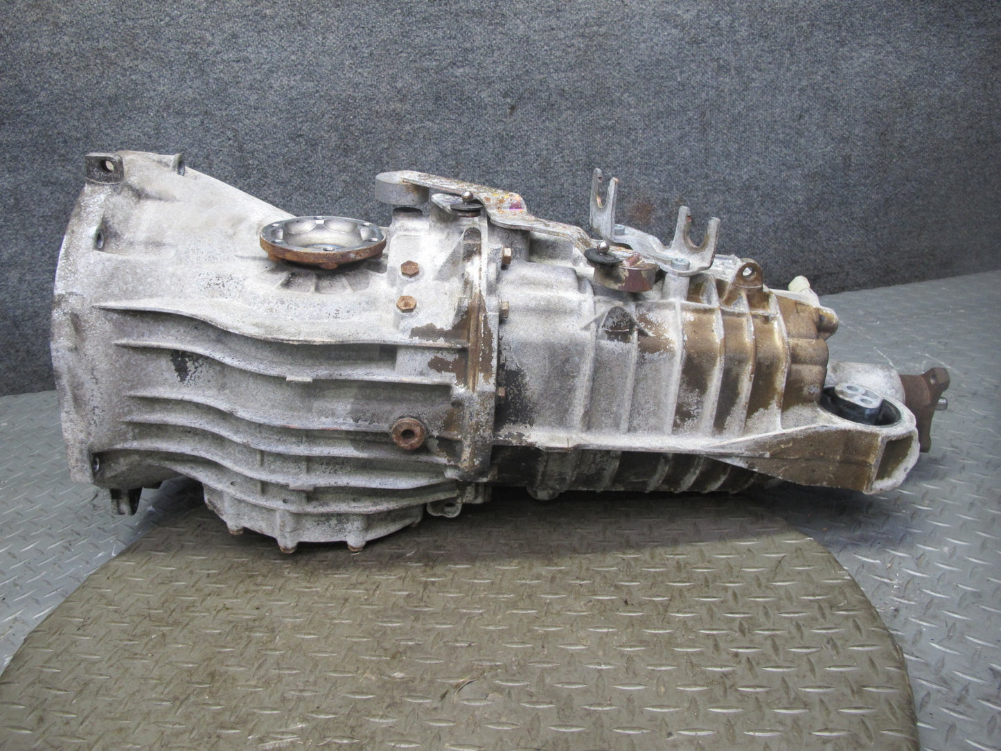 02-05 Porsche 911 Carrera 996 3.6L AWD G96.31 M/T Manual Transmission 97k Miles