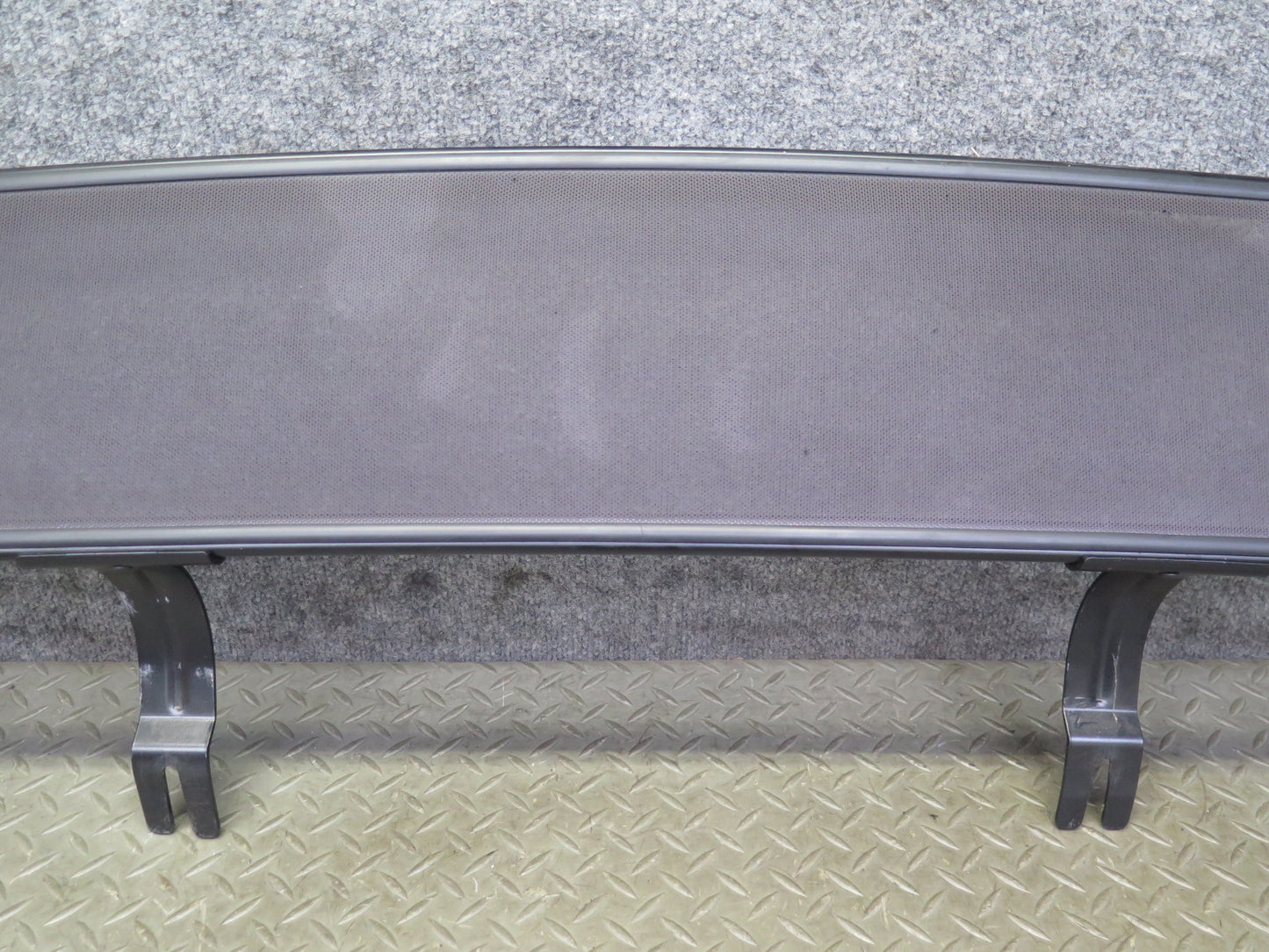 03-06 Chevrolet SSR Rear Wind Screen Deflector OEM