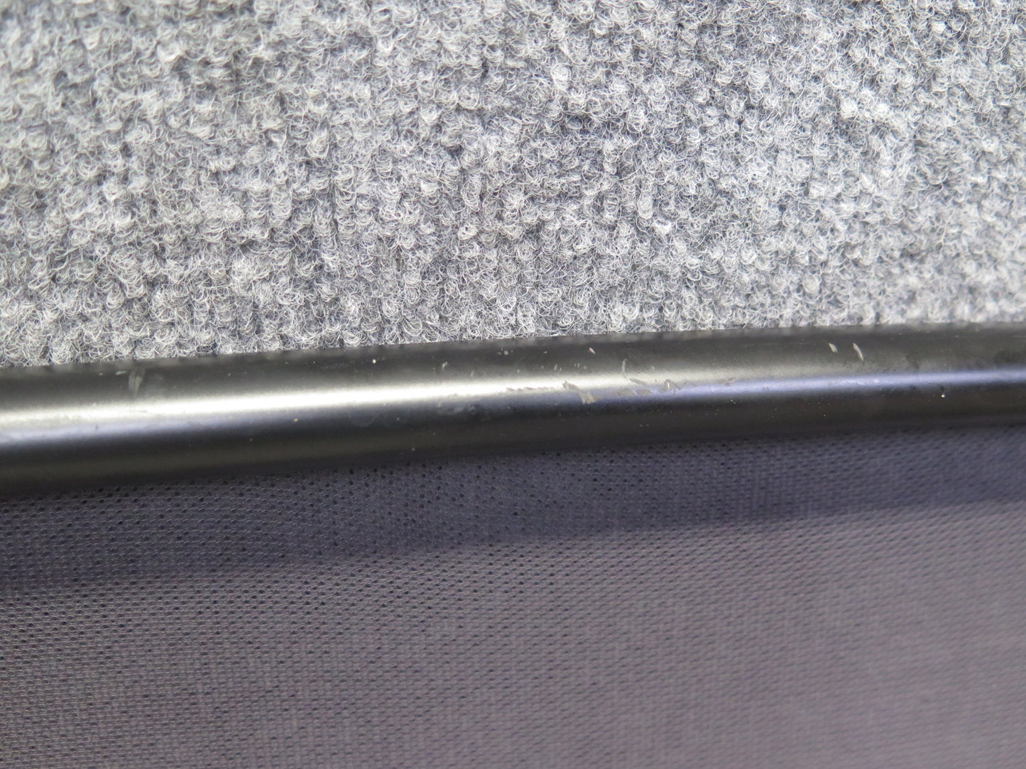 03-06 Chevrolet SSR Rear Wind Screen Deflector OEM