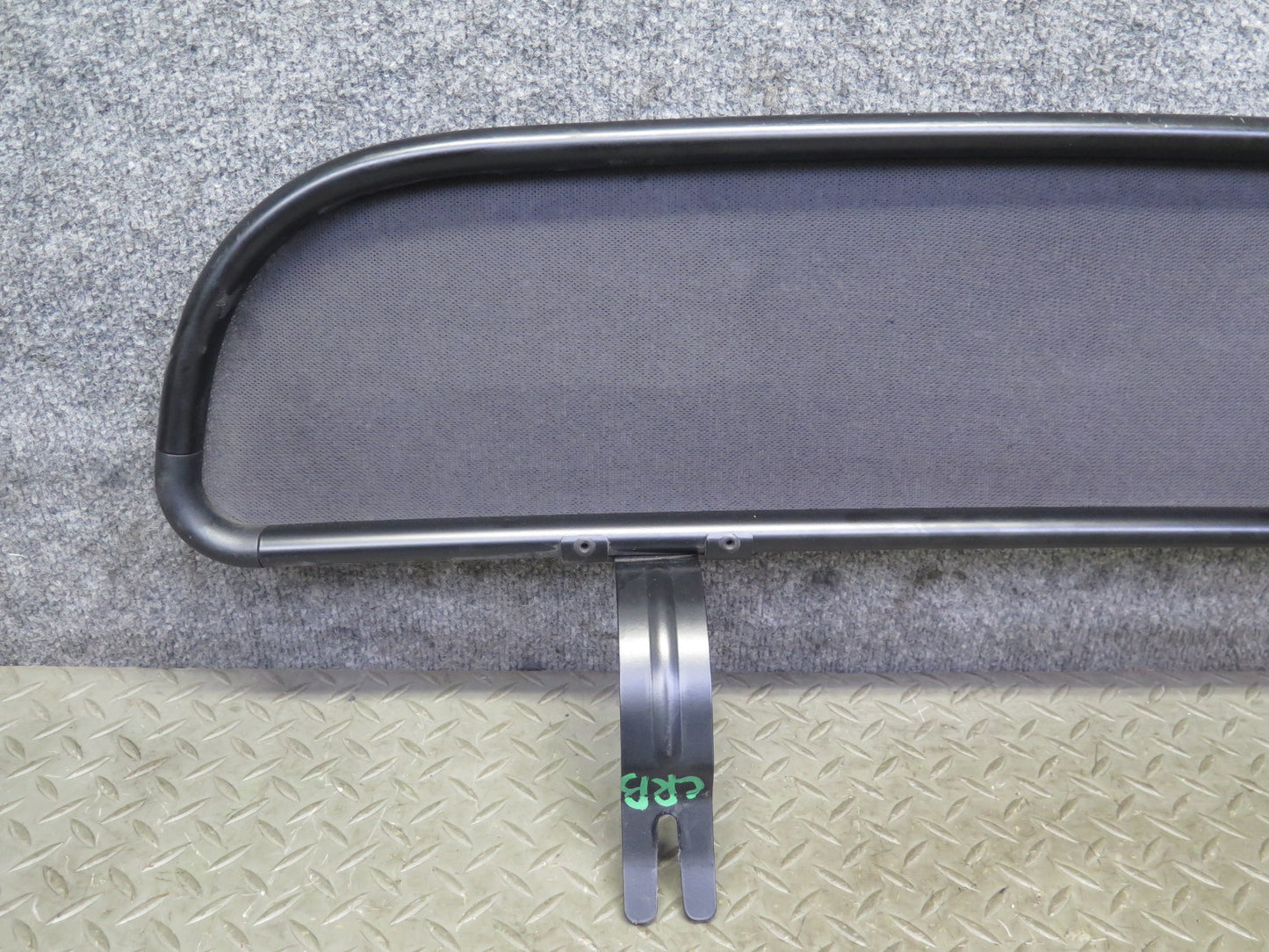 03-06 Chevrolet SSR Rear Wind Screen Deflector OEM