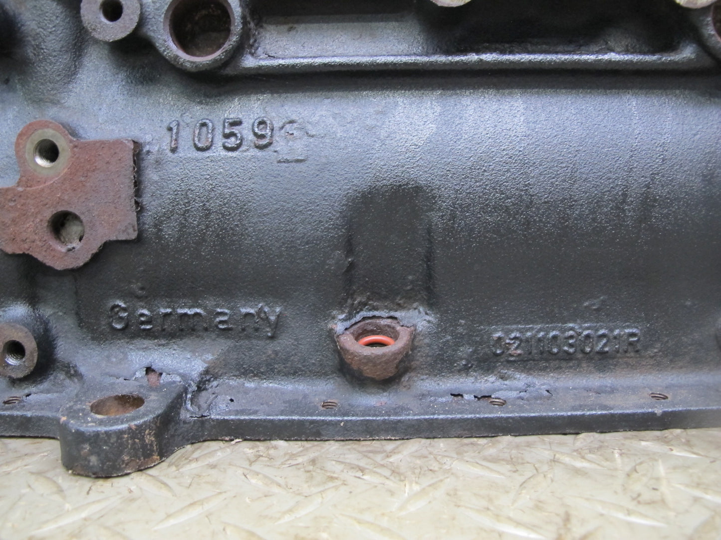 2000 VW Eurovan T4 2.8L AES Engine Motor Block 021103021R OEM