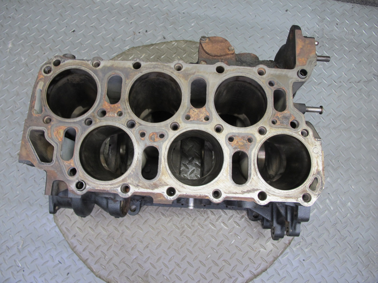 2000 VW Eurovan T4 2.8L AES Engine Motor Block 021103021R OEM