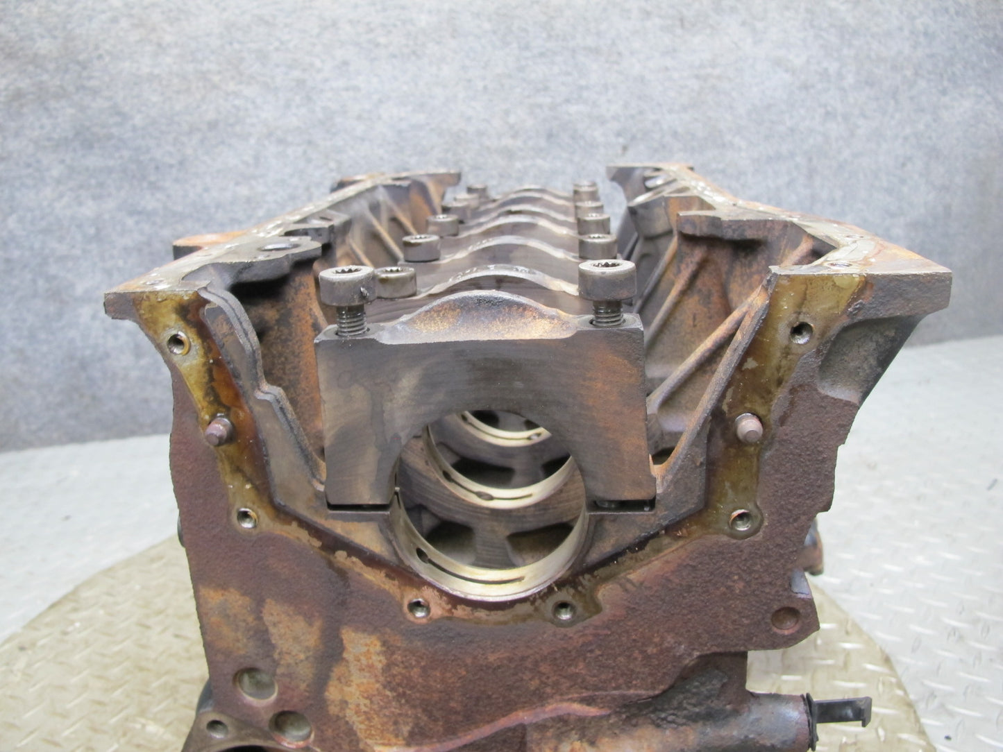 2000 VW Eurovan T4 2.8L AES Engine Motor Block 021103021R OEM