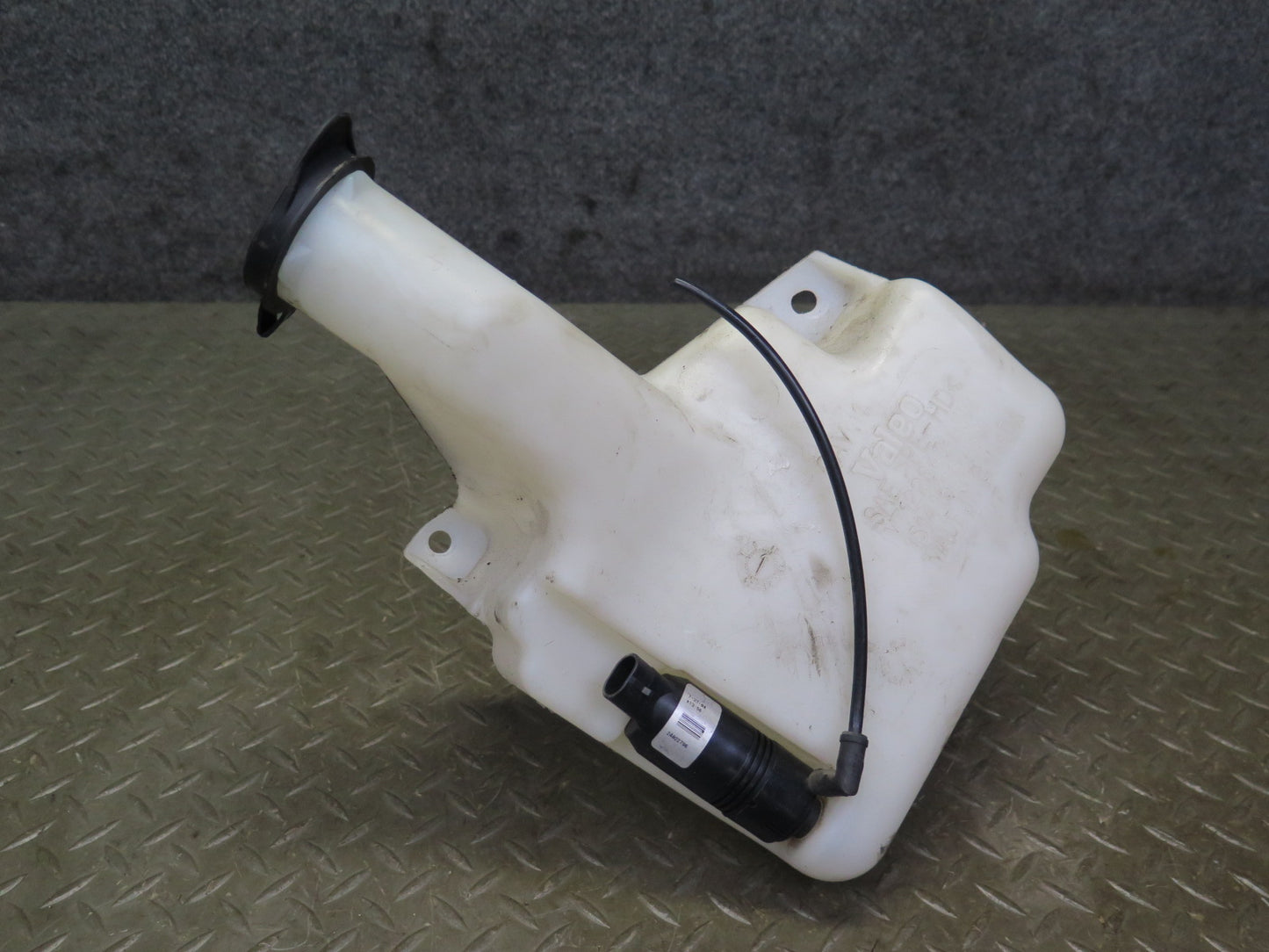 03-06 Chevrolet SSR Windshield Washer Reservoir Bottle w Pump Assembly OEM