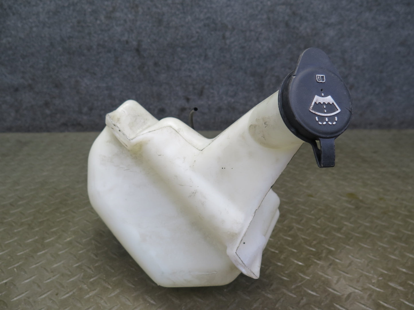 03-06 Chevrolet SSR Windshield Washer Reservoir Bottle w Pump Assembly OEM