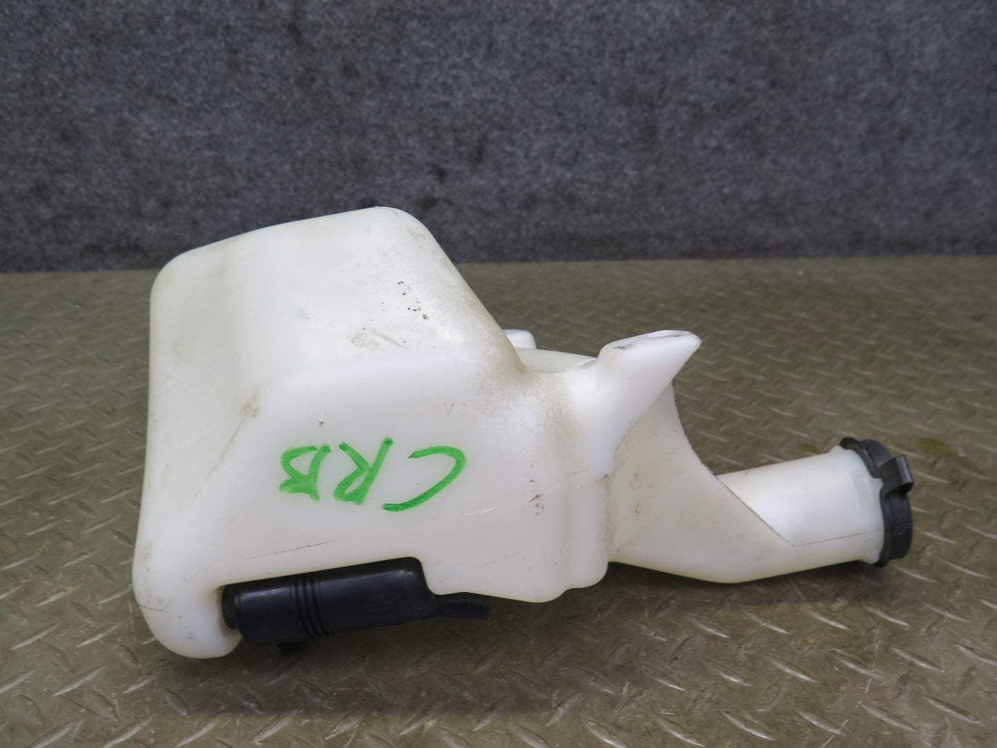 03-06 Chevrolet SSR Windshield Washer Reservoir Bottle w Pump Assembly OEM