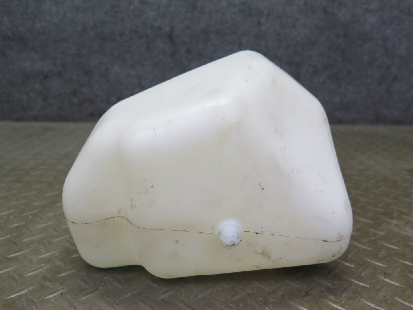 03-06 Chevrolet SSR Windshield Washer Reservoir Bottle w Pump Assembly OEM