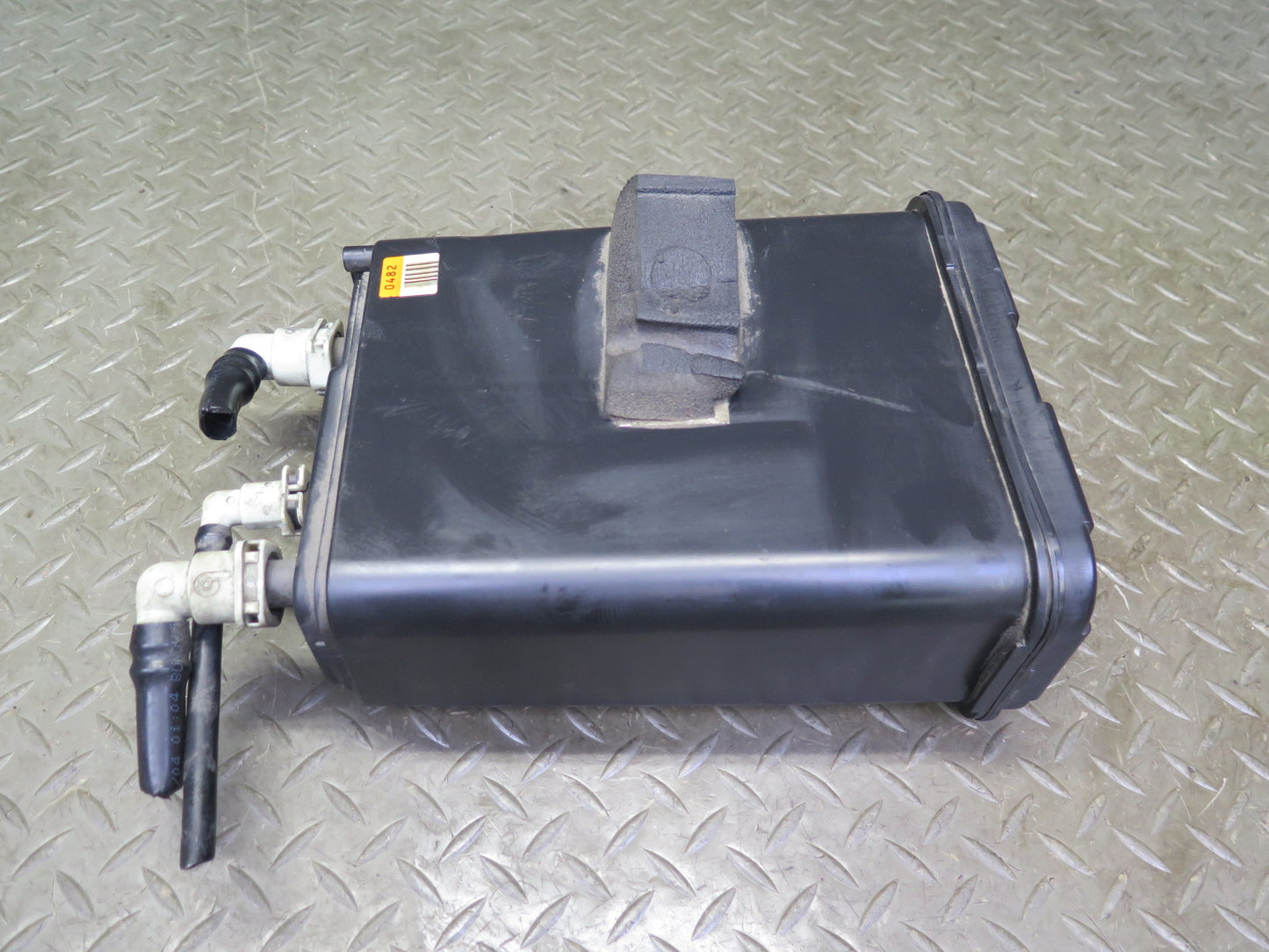 05-06 Chevrolet Trailblazer SSR Fuel Vapor Charcoal Canister 15190482 OEM