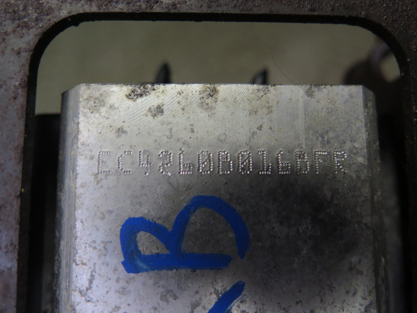 05-06 Chevrolet SSR A/T Anti Lock ABS Brake Pump Module w Bracket 13451157 OEM