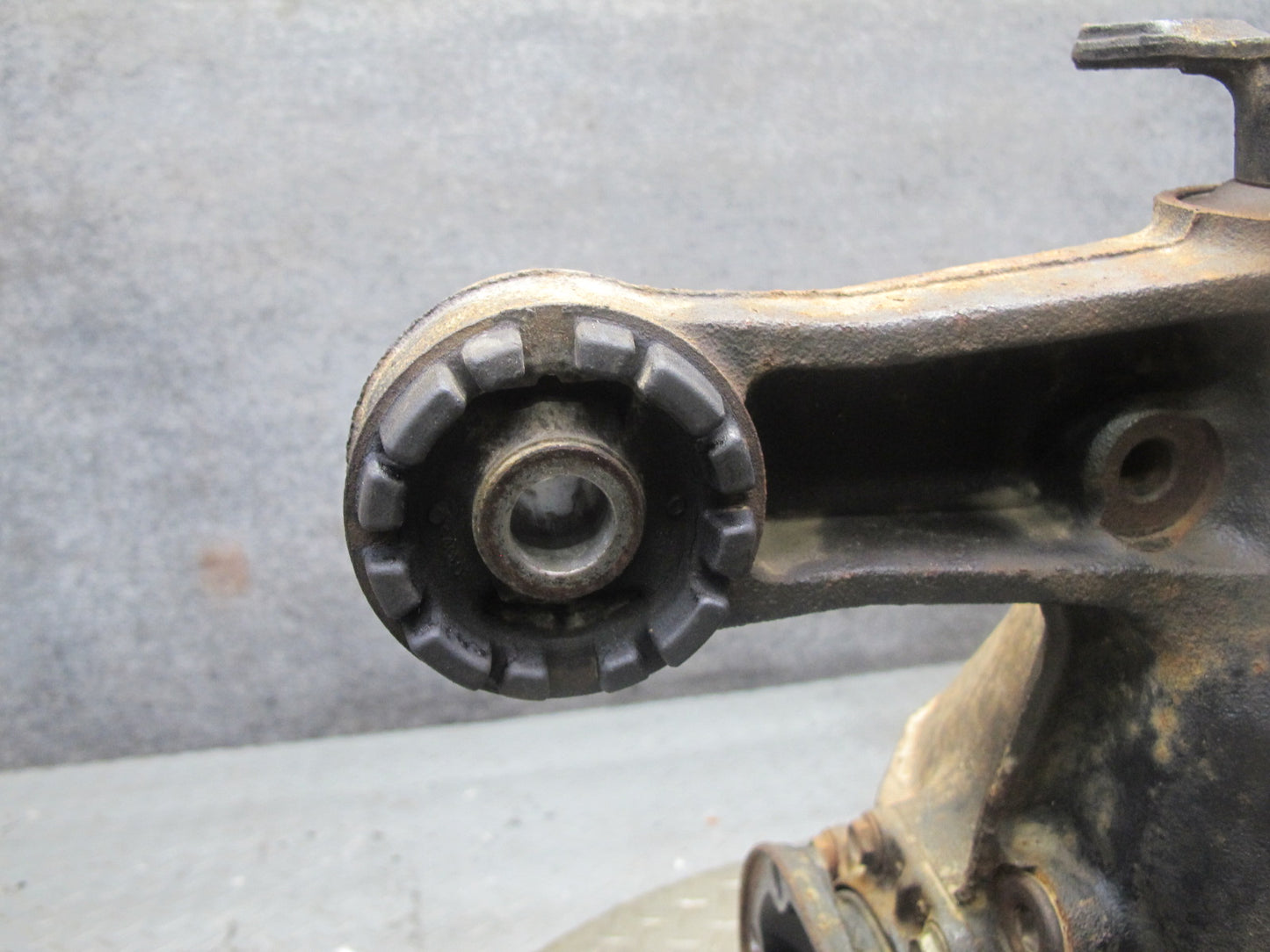 98-00 Lexus UCF20L LS400 A/T Rear Differential Carrier 3.266 Ratio 102K Mile OEM