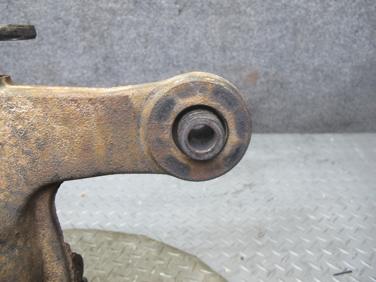 98-00 Lexus UCF20L LS400 A/T Rear Differential Carrier 3.266 Ratio 102K Mile OEM