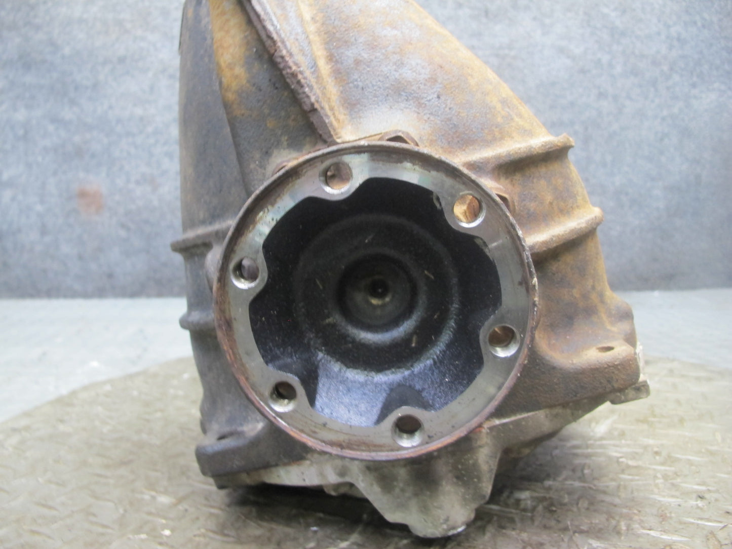 98-00 Lexus UCF20L LS400 A/T Rear Differential Carrier 3.266 Ratio 102K Mile OEM