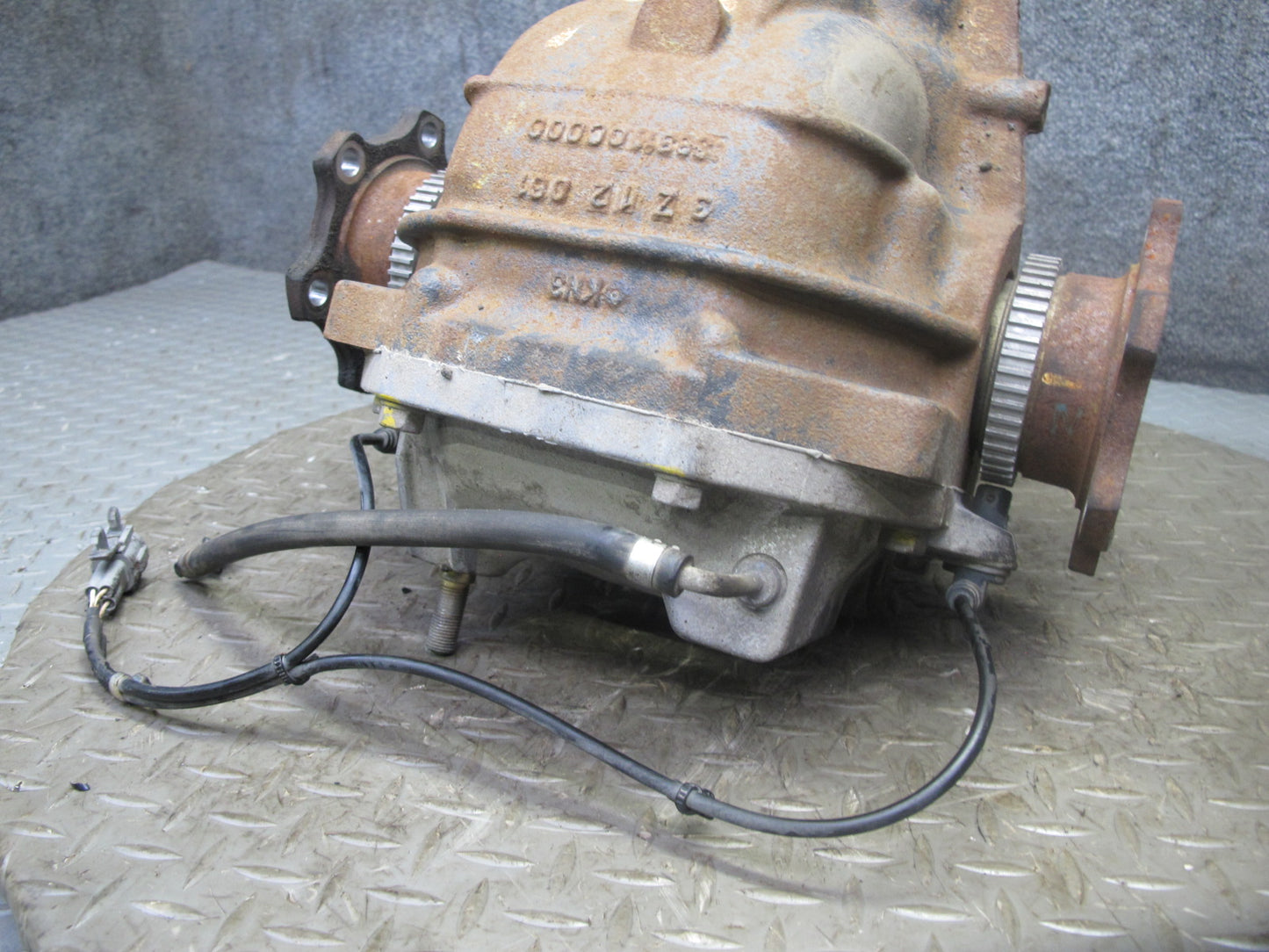 04-05 Nissan 350Z Z33 Conv M/T Rear Differential Carrier Vlsd 3.54 Ratio 68k OEM