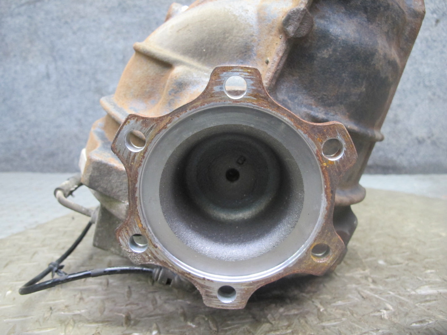 04-05 Nissan 350Z Z33 Conv M/T Rear Differential Carrier Vlsd 3.54 Ratio 68k OEM