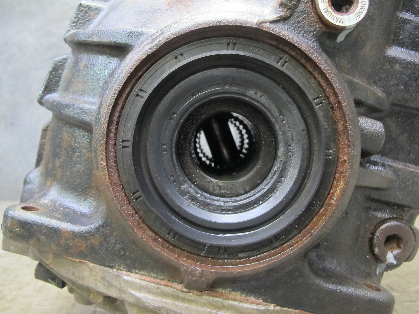 08-09 Lexus USE20L Is-f RWD Rear Differential Carrier 48J 2.94 Ratio OEM