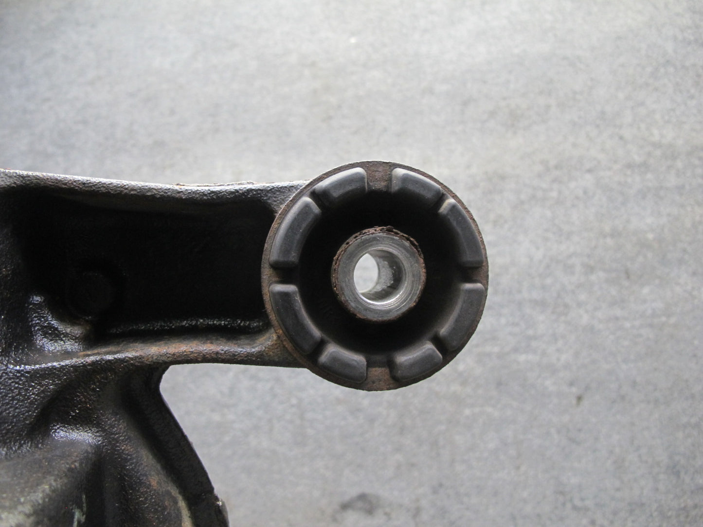 08-09 Lexus USE20L Is-f RWD Rear Differential Carrier 48J 2.94 Ratio OEM