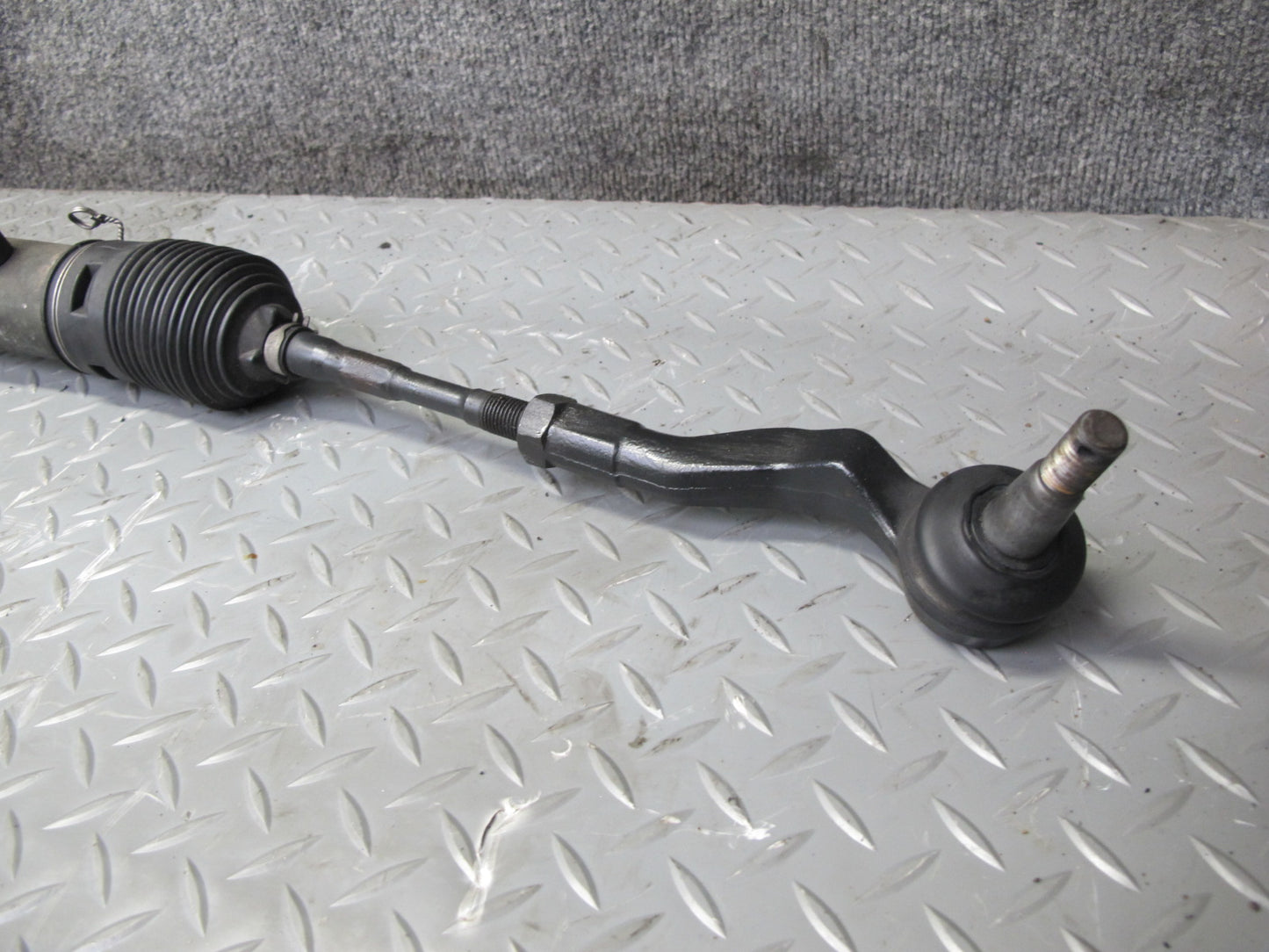 03-05 Nissan Z33 350Z Power Steering Rack & Pinion OEM