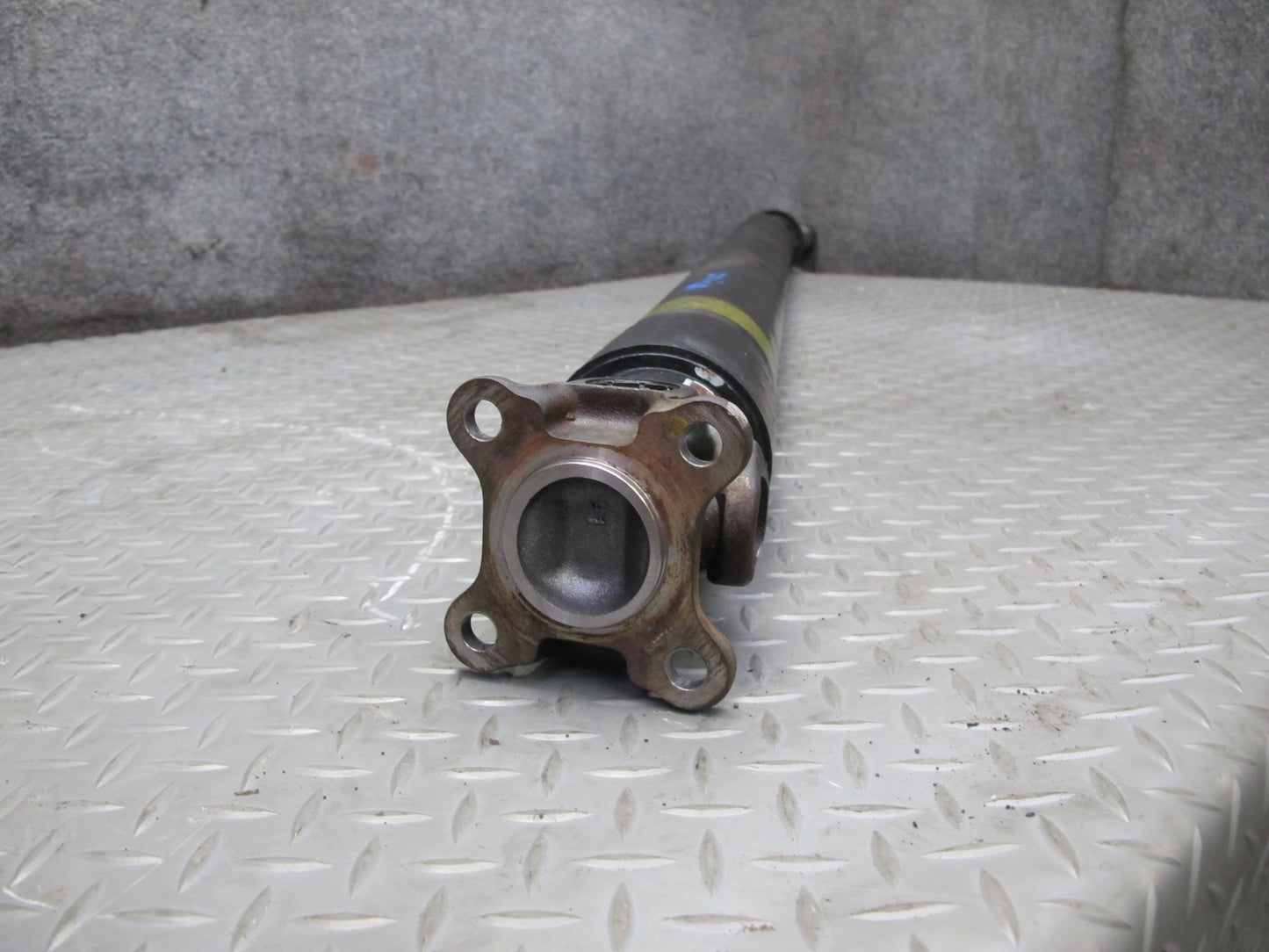 03-09 Nissan Z33 350Z RWD M/T Manual Transmission Driveshaft Carbon 68K Mile OEM