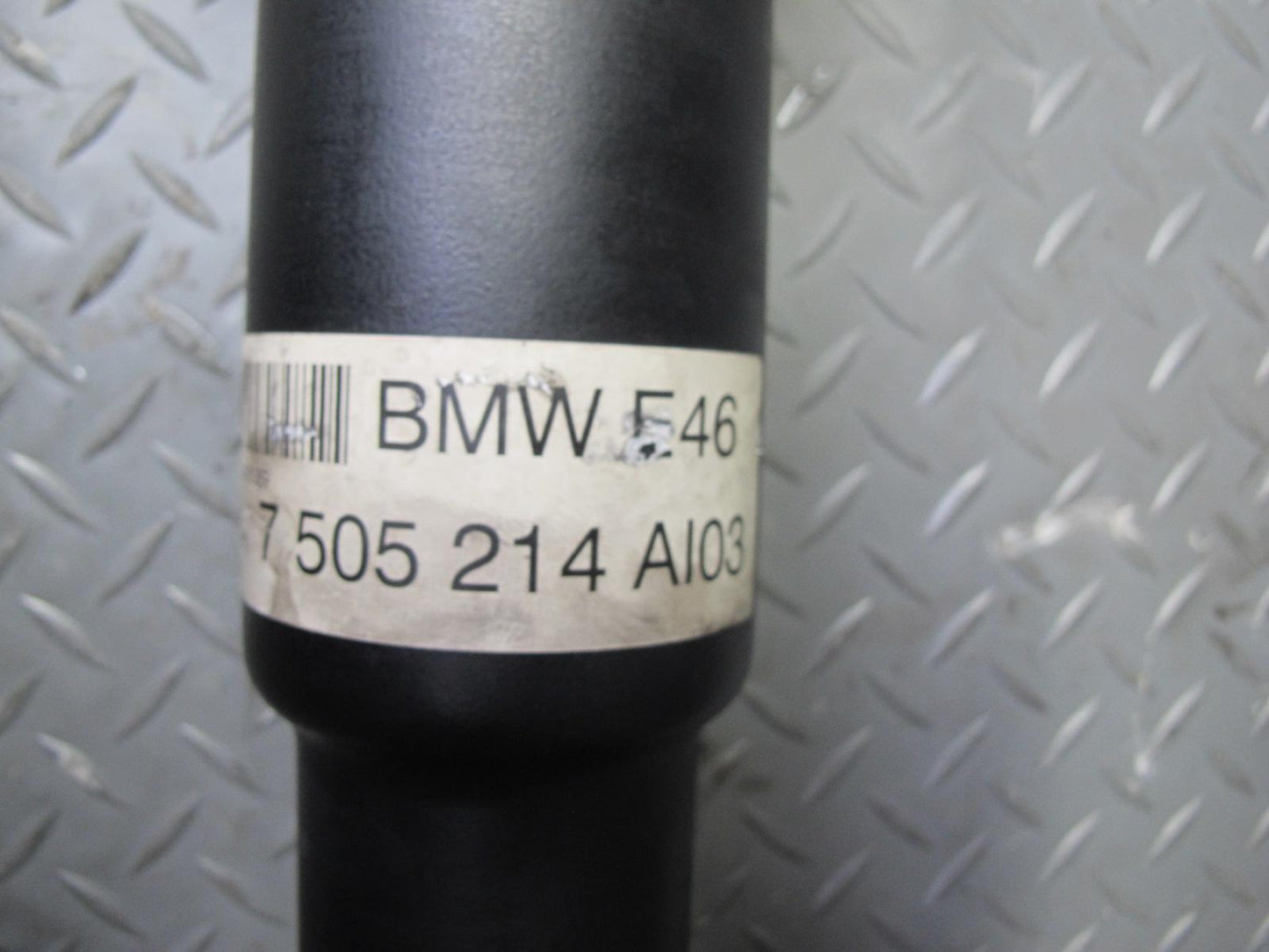 04-06 BMW E46 330i 330Ci RWD A/T Rear Driveshaft Drive Shaft 104K 7505214 OEM