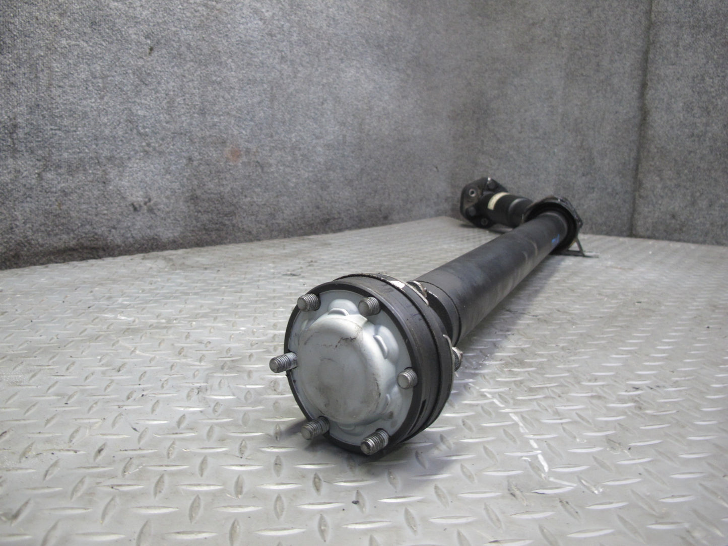 04-06 BMW E46 330i 330Ci RWD A/T Rear Driveshaft Drive Shaft 104K 7505214 OEM