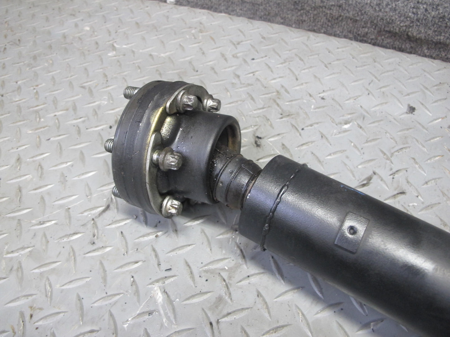 04-06 BMW E46 330i 330Ci RWD A/T Rear Driveshaft Drive Shaft 104K 7505214 OEM