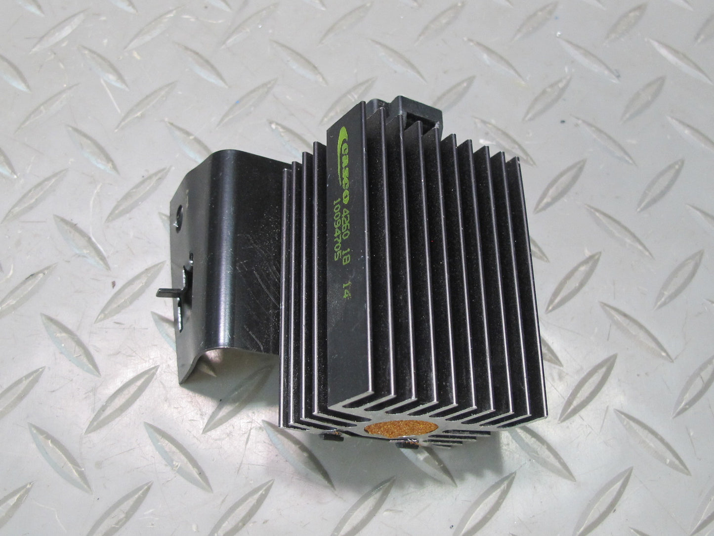 03-05 Chevrolet SSR Diode Daytime Running Lamp Module OEM