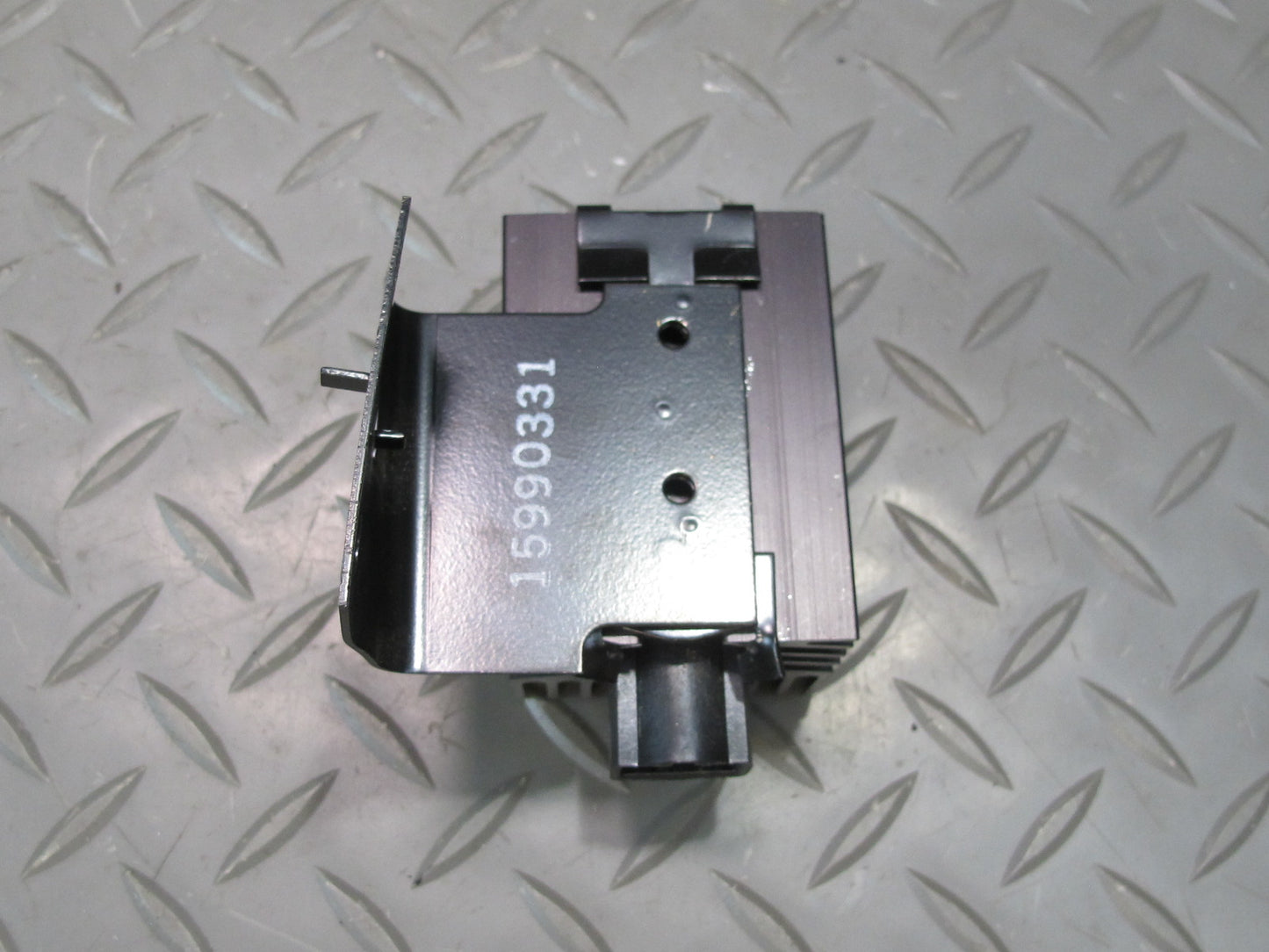 03-05 Chevrolet SSR Diode Daytime Running Lamp Module OEM