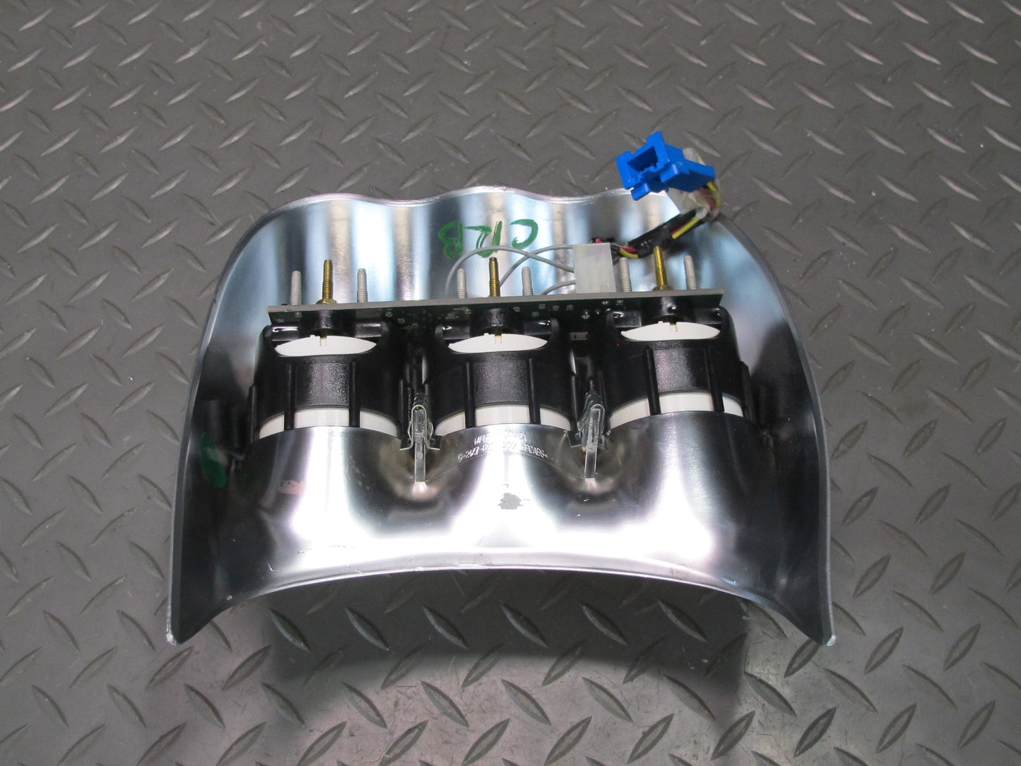 05-06 Chevrolet SSR Front Center Console Tripod Gauge Cluster OEM