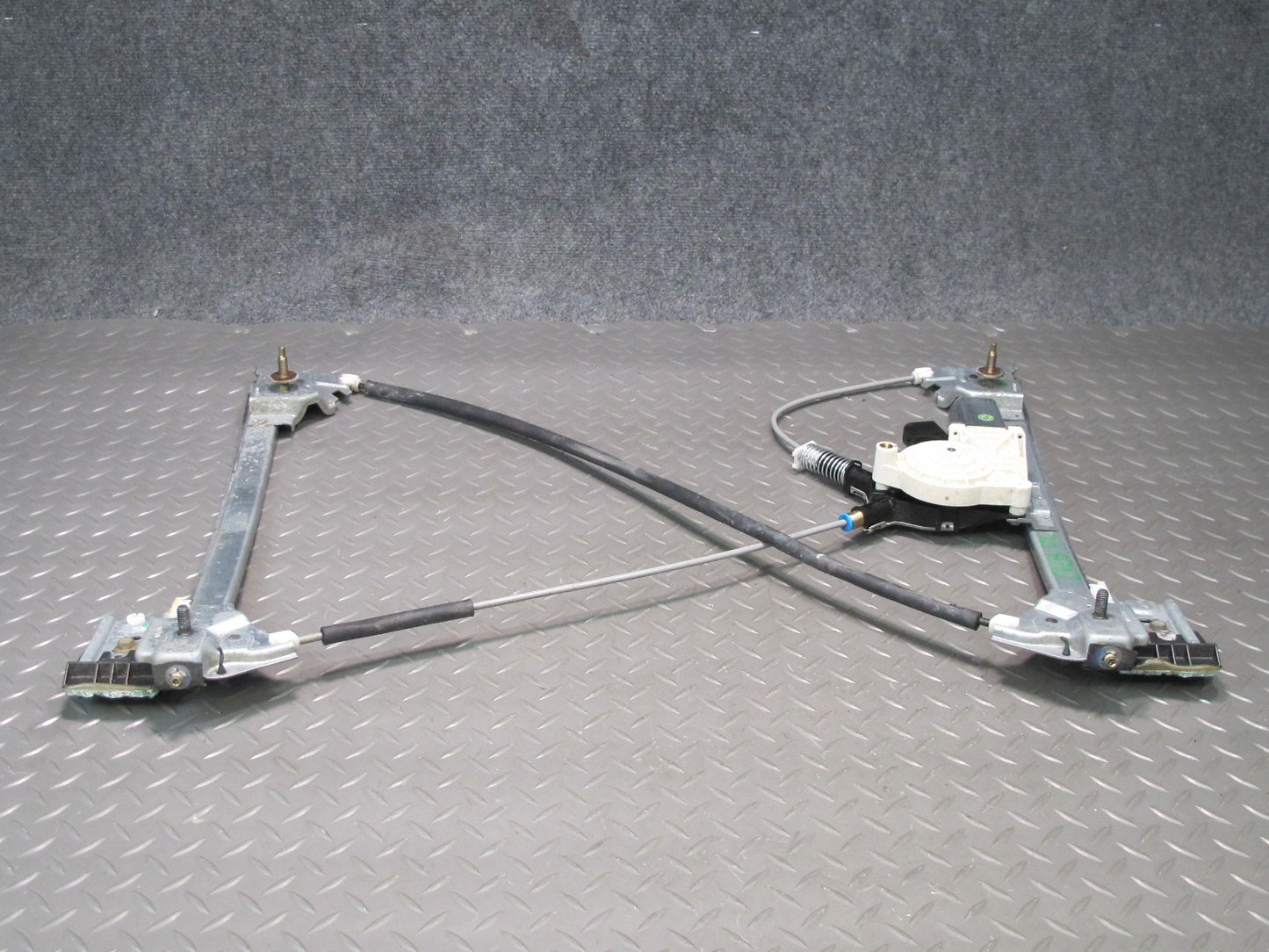 03-06 Chevrolet SSR Front Right Passenger Door Window Regulator w Motor OEM