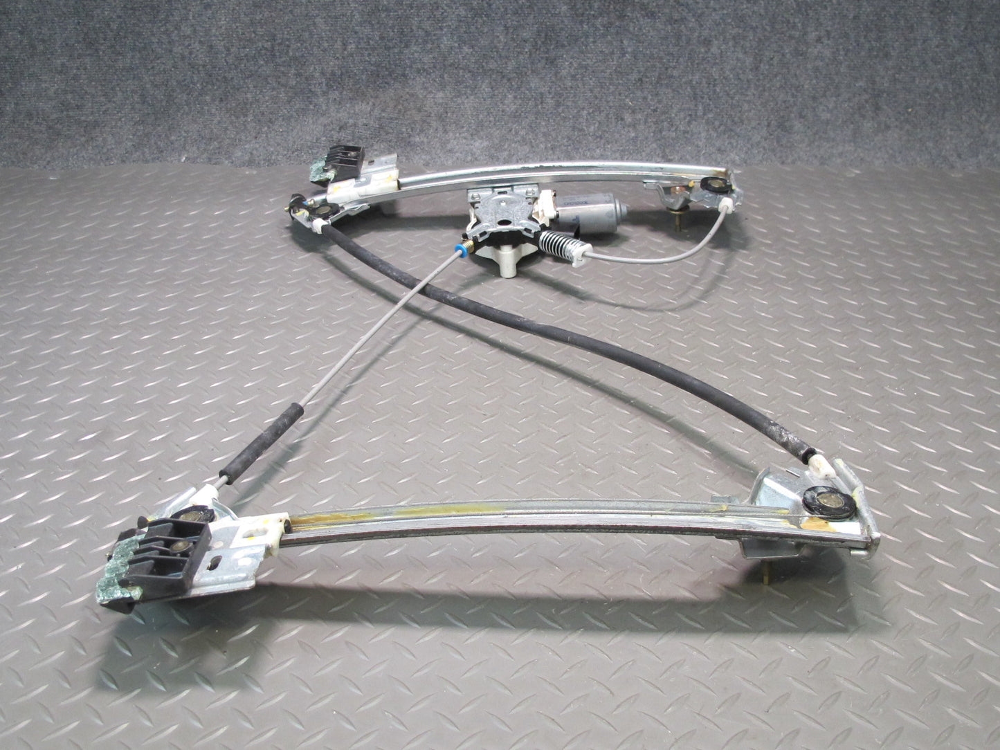 03-06 Chevrolet SSR Front Right Passenger Door Window Regulator w Motor OEM